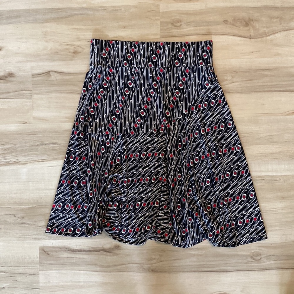 Ideology skirt